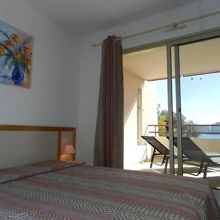 Le Lavandou, 3 Pieces, 6 Personnes - Fr-1-251-635 Apartment